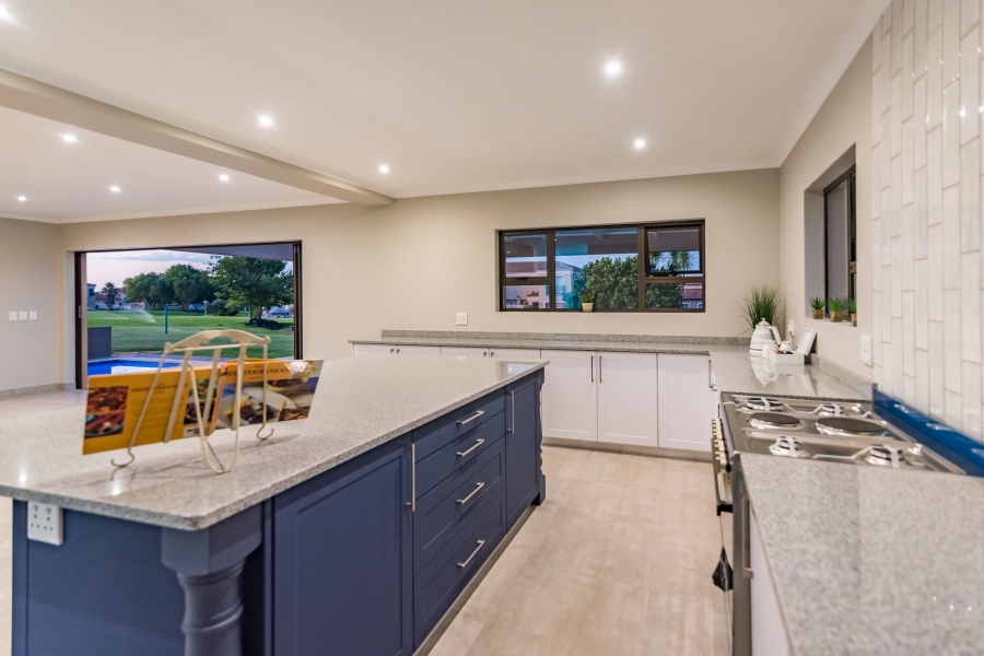 4 Bedroom Property for Sale in Club Milos Estate Free State